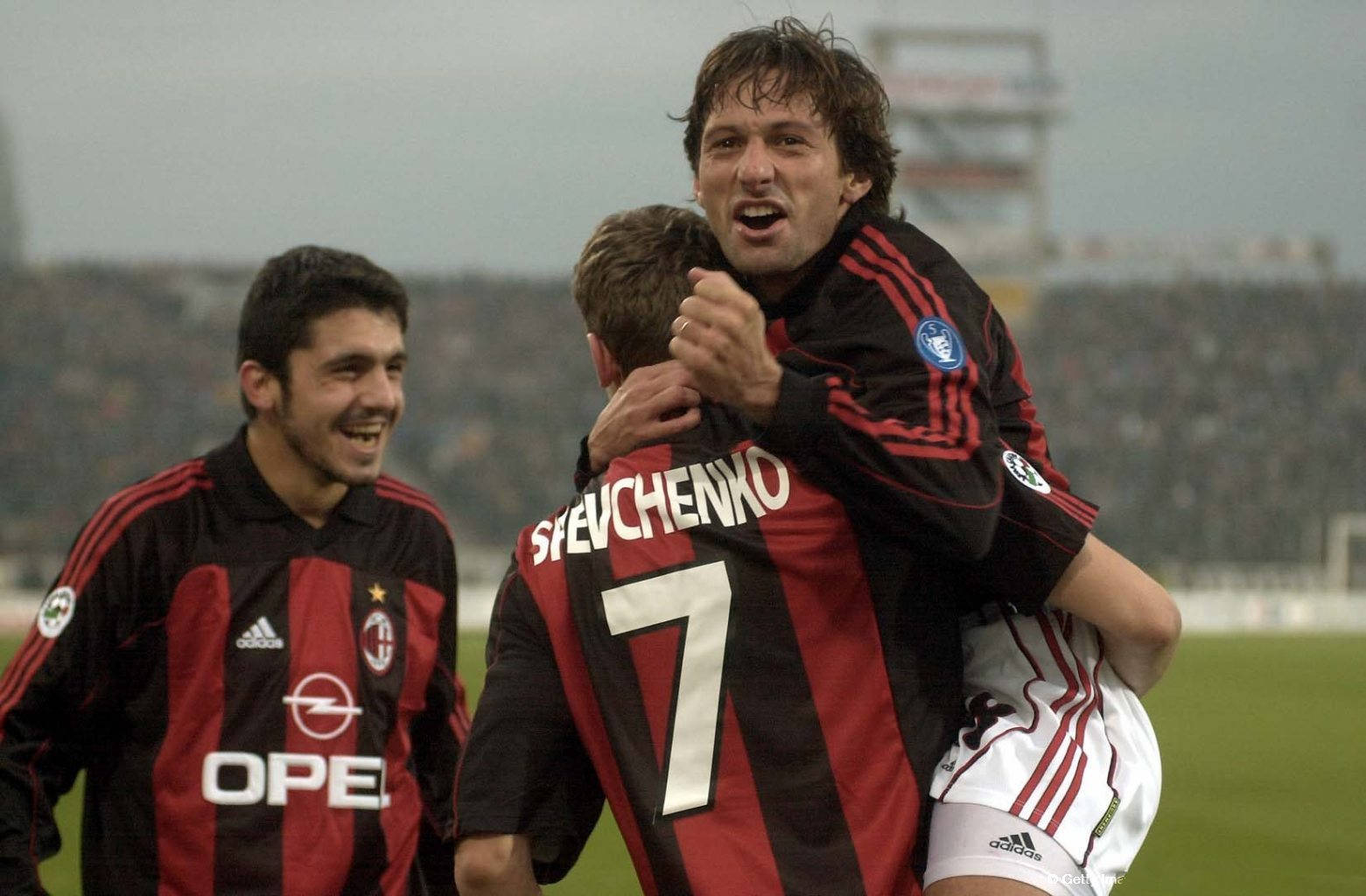 梁龙的进攻 梁龙的进攻