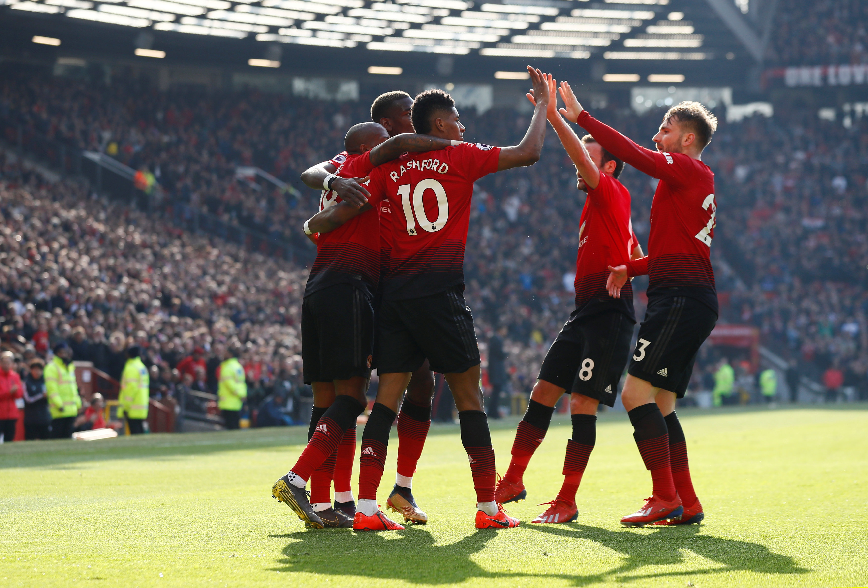 媒体高度发 媒体高度发