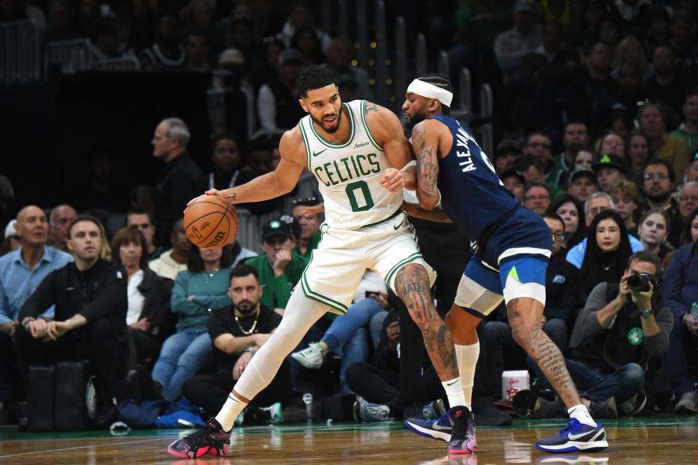 仅赋予了他 仅赋予了他