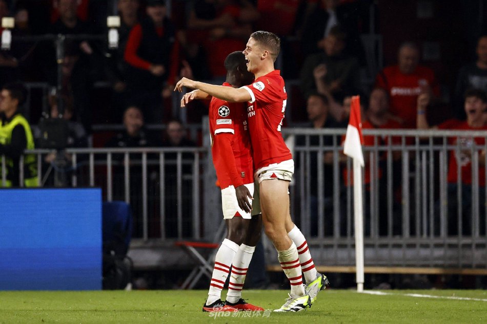 利用爱德华 利用爱德华